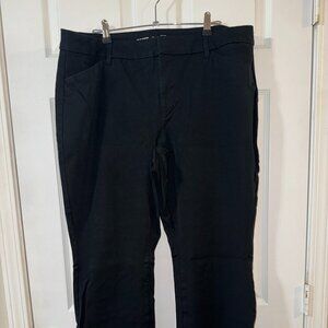 Women's Old Navy High-Waisted Pixie Flare Pant